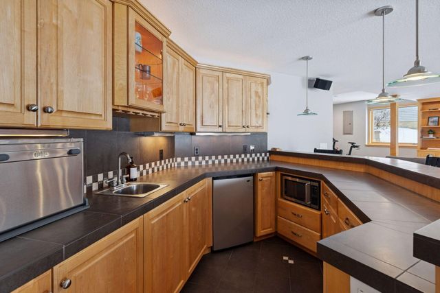 13578 Foxberry Road, Savage, MN 55378