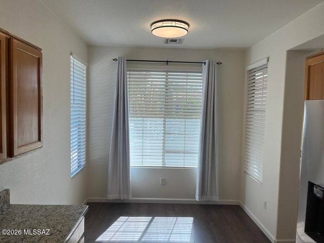 9421 N Wishing Star Drive, Tucson, AZ 85743