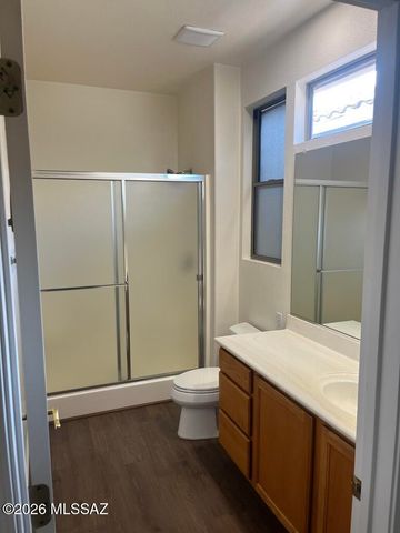 9421 N Wishing Star Drive, Tucson, AZ 85743