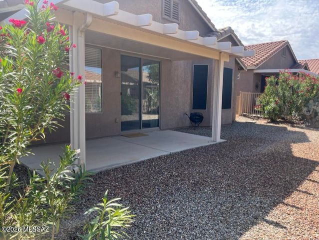 9421 N Wishing Star Drive, Tucson, AZ 85743