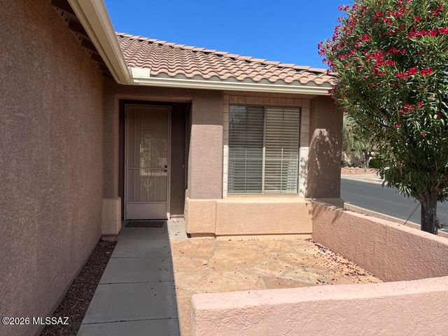 9421 N Wishing Star Drive, Tucson, AZ 85743