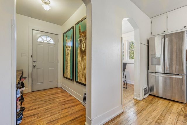 1654 Barlow STREET, La Crosse, WI 54601