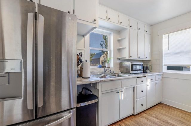 1654 Barlow STREET, La Crosse, WI 54601