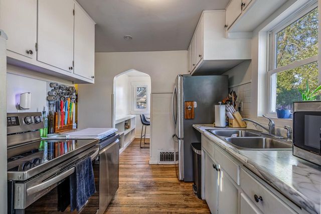 1654 Barlow STREET, La Crosse, WI 54601