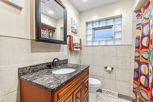 590 Exchange Avenue, Calumet City, IL 60409