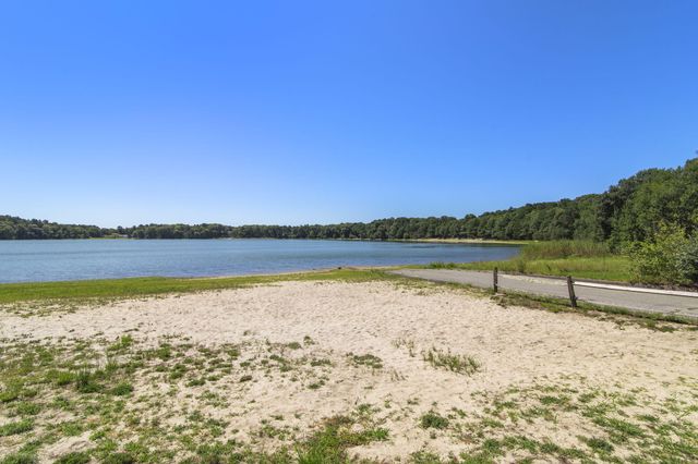 126 Willimantic Drive, Marstons Mills, MA 02648