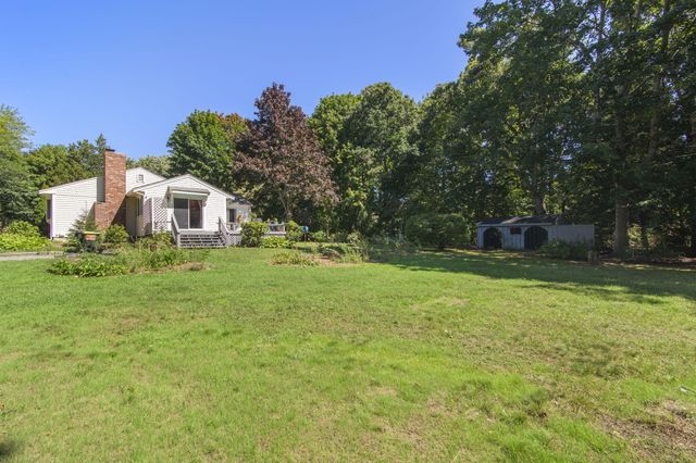 126 Willimantic Drive, Marstons Mills, MA 02648