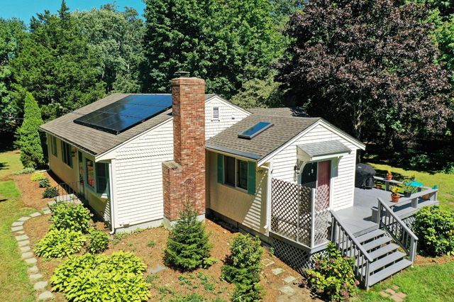 126 Willimantic Drive, Marstons Mills, MA 02648