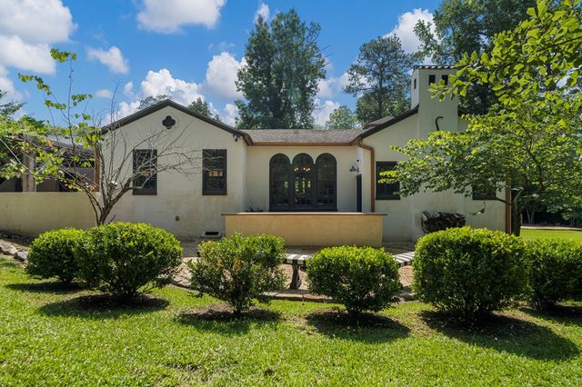 1580 Dixon Drive, Columbus, GA 31906