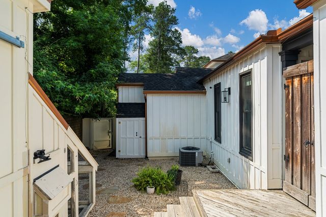1580 Dixon Drive, Columbus, GA 31906
