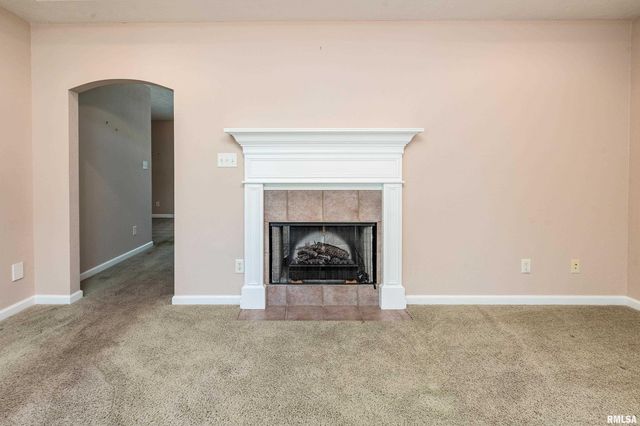 403 ARBOR Drive, Carterville, IL 62918