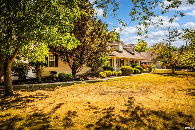 403 ARBOR Drive, Carterville, IL 62918