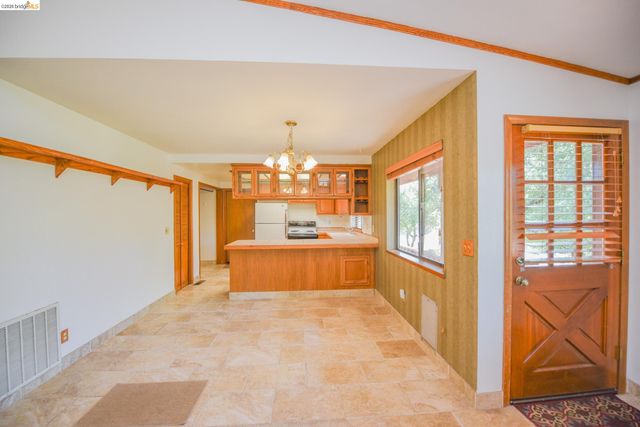 21882 El Oso Way, Sonora, CA 95370