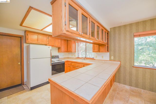 21882 El Oso Way, Sonora, CA 95370