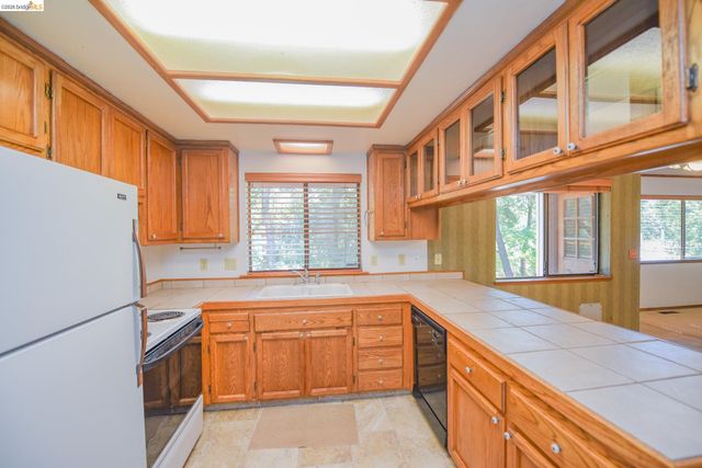 21882 El Oso Way, Sonora, CA 95370