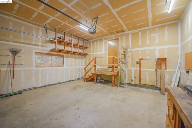 21882 El Oso Way, Sonora, CA 95370