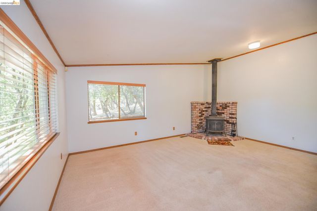 21882 El Oso Way, Sonora, CA 95370