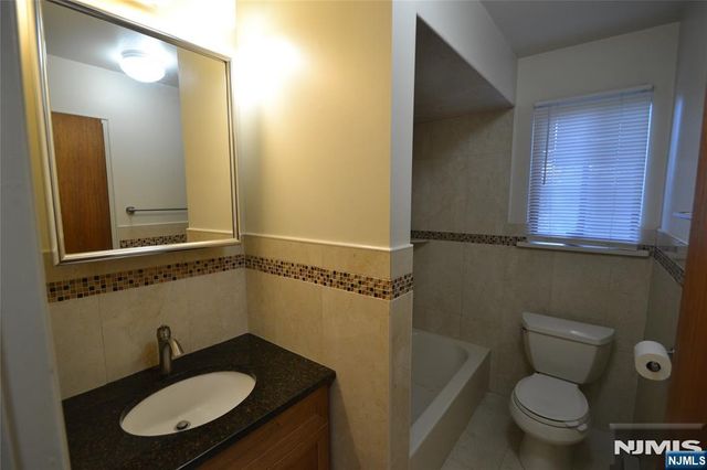 121 Grove Street 7, Clifton, NJ 07013