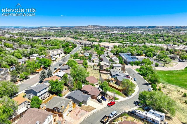2660 Christopher Terrace, Colorado Springs, CO 80907