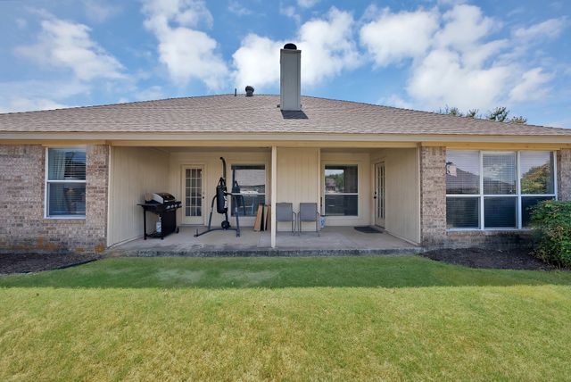 2209 Quail Ridge Drive, Weatherford, TX 76087