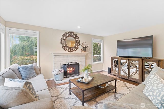 3122 235th Avenue SE, Sammamish, WA 98075