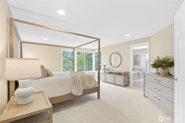 3122 235th Avenue SE, Sammamish, WA 98075