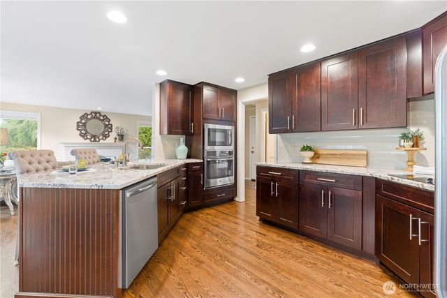 3122 235th Avenue SE, Sammamish, WA 98075