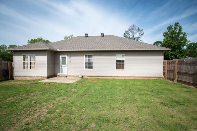 1101 S Fir St Street, Beebe, AR 72012