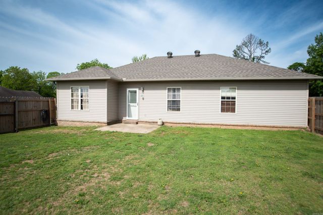 1101 S Fir St Street, Beebe, AR 72012