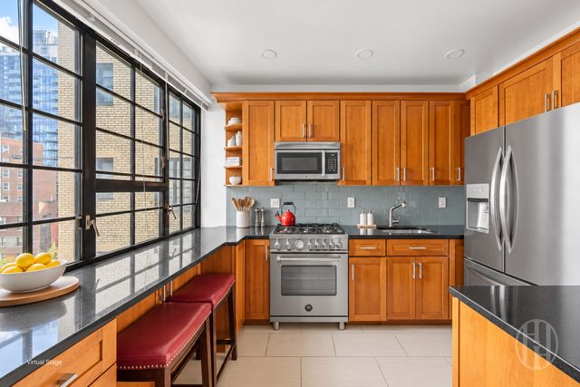 211 E 35th St Apt 8E, New York City, NY 10016