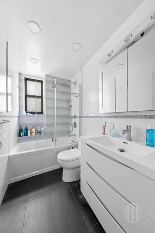 211 E 35th St Apt 8E, New York City, NY 10016
