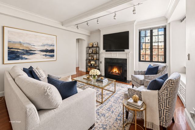 211 E 35th St Apt 8E, New York City, NY 10016