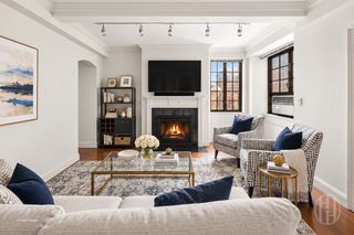 211 E 35th St Apt 8E, New York City, NY 10016