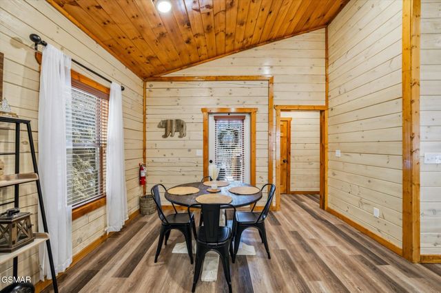 1636 Eagle Springs Road, Sevierville, TN 37876