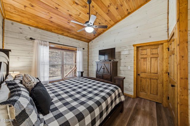 1636 Eagle Springs Road, Sevierville, TN 37876