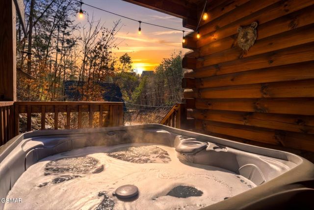 1636 Eagle Springs Road, Sevierville, TN 37876