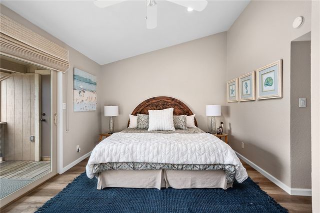 1703 Bayhouse, Rockport, TX 78382