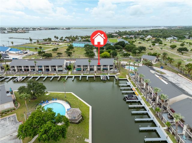 1703 Bayhouse, Rockport, TX 78382