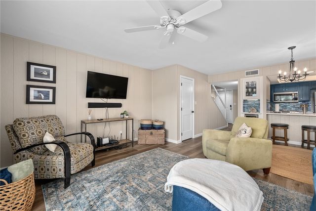 1703 Bayhouse, Rockport, TX 78382