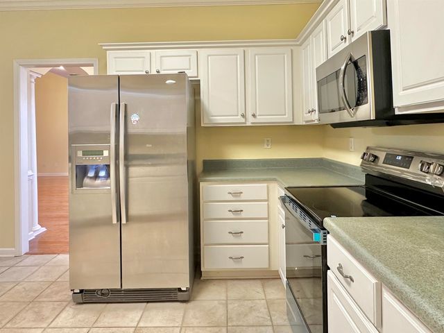 9162 OLD BROOK CV, Memphis, TN 38018