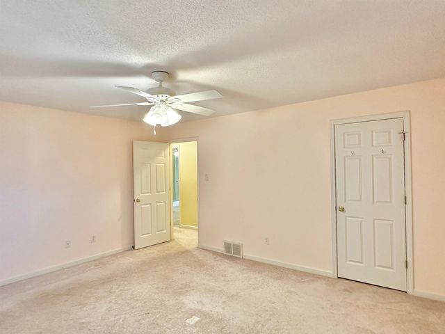 9162 OLD BROOK CV, Memphis, TN 38018