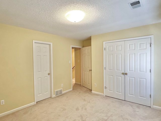 9162 OLD BROOK CV, Memphis, TN 38018