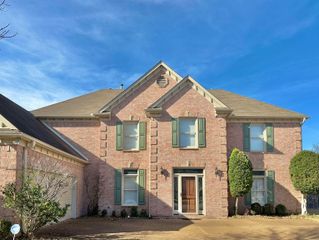9162 OLD BROOK CV, Memphis, TN 38018