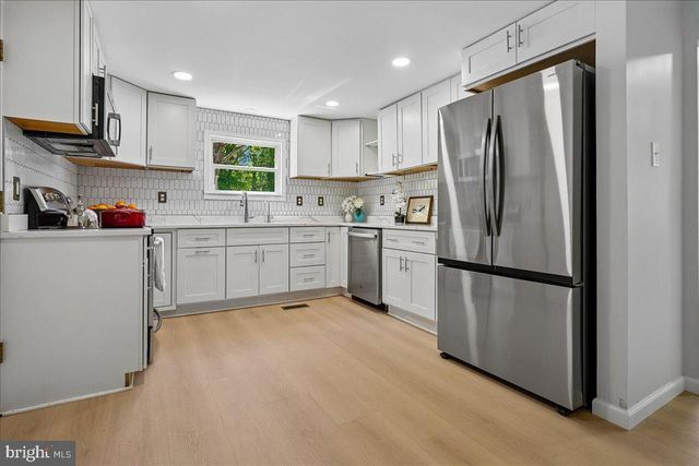 523 WIDEWATER RD, Stafford, VA 22554