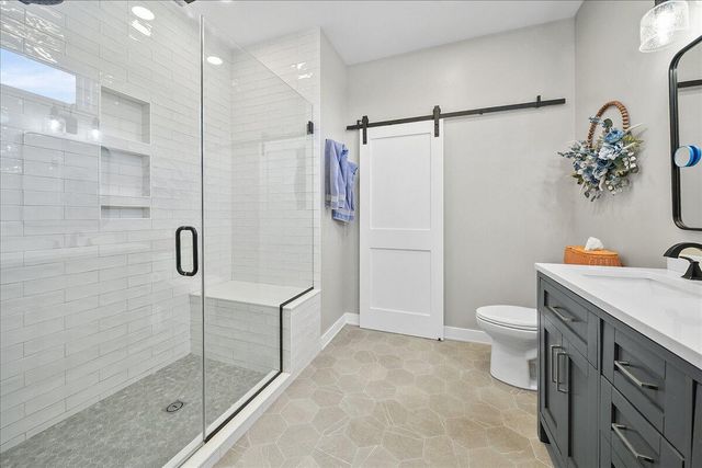 40 N Prairie Parkway, Valparaiso, IN 46385