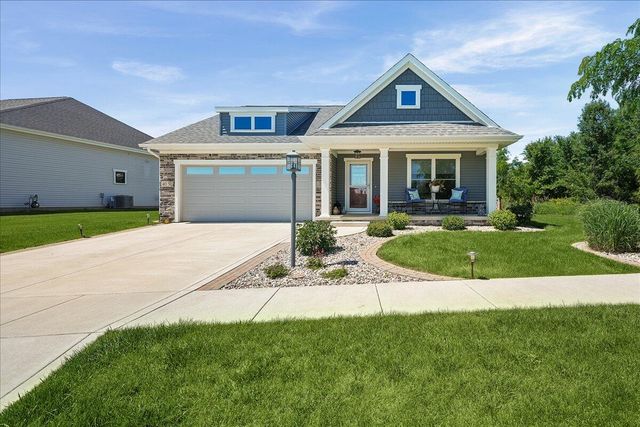 40 N Prairie Parkway, Valparaiso, IN 46385