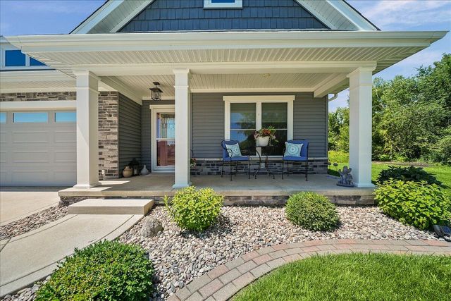 40 N Prairie Parkway, Valparaiso, IN 46385