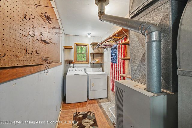 1220 N Edgar Road, Mason, MI 48854