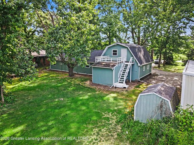 1220 N Edgar Road, Mason, MI 48854