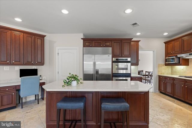 19586 SARATOGA SPRINGS PL, Ashburn, VA 20147